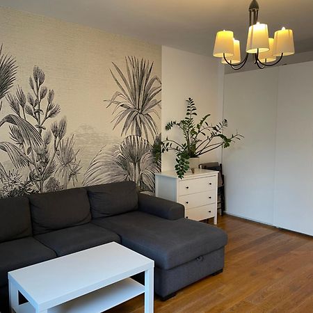 Family Apartment On Saska Kepa 바르샤바 외부 사진