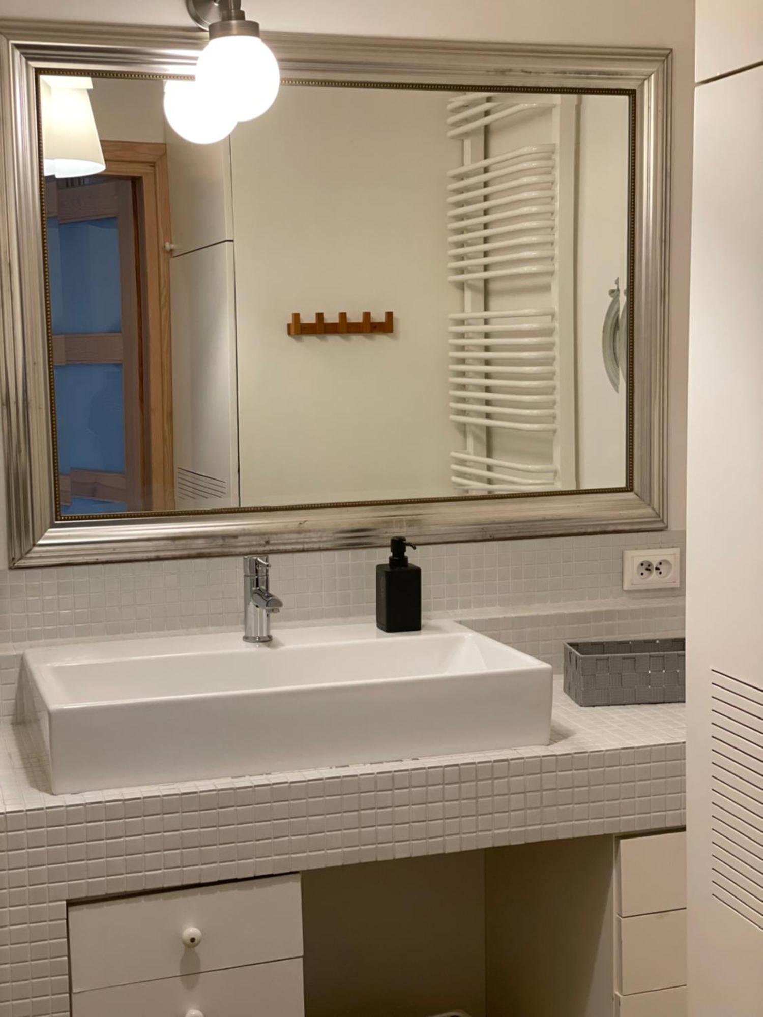 Family Apartment On Saska Kepa 바르샤바 외부 사진